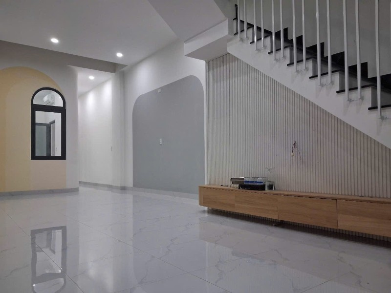 # Nhà Kiệt Ô tô sát Đỗ Thúc Tịnh, 80m2, 2 tầng mới đẹp, 3PN, 4.x tỷ - Ảnh 1