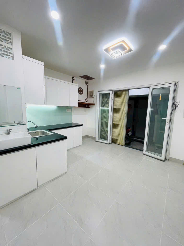 NHÀ MỚI LENG KENG 2 Tầng Trần Xuân Soạn Quận 7 giá 2250 - Ảnh 2
