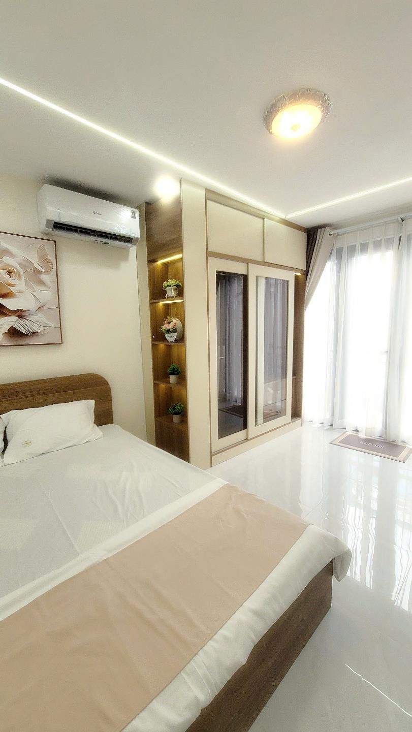 **Bán nhà mặt tiền Nguyễn Thanh Tuyền, phường 2, Tân Bình; (4x17) 4 tầng - Ảnh 3