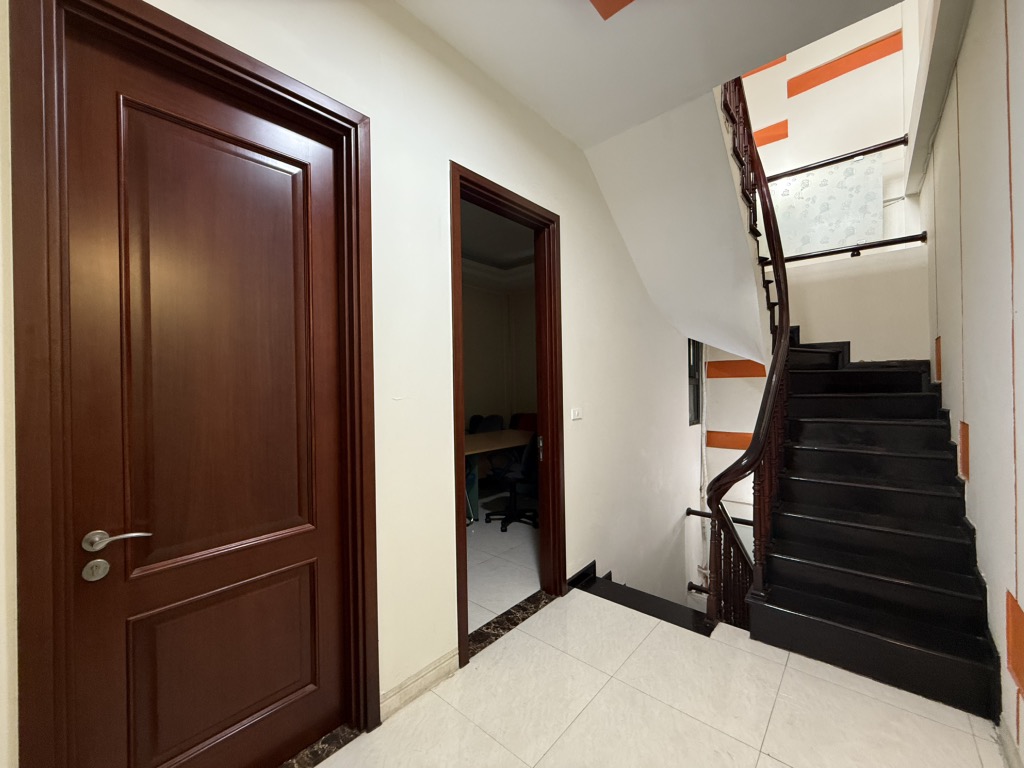 Bán nhà Nguyễn Công Hoan, Ba Đình, phân lô, oto, 42m2, 5 tầng, Mt 5.2m, chỉ 14.8 tỷ - Ảnh 3