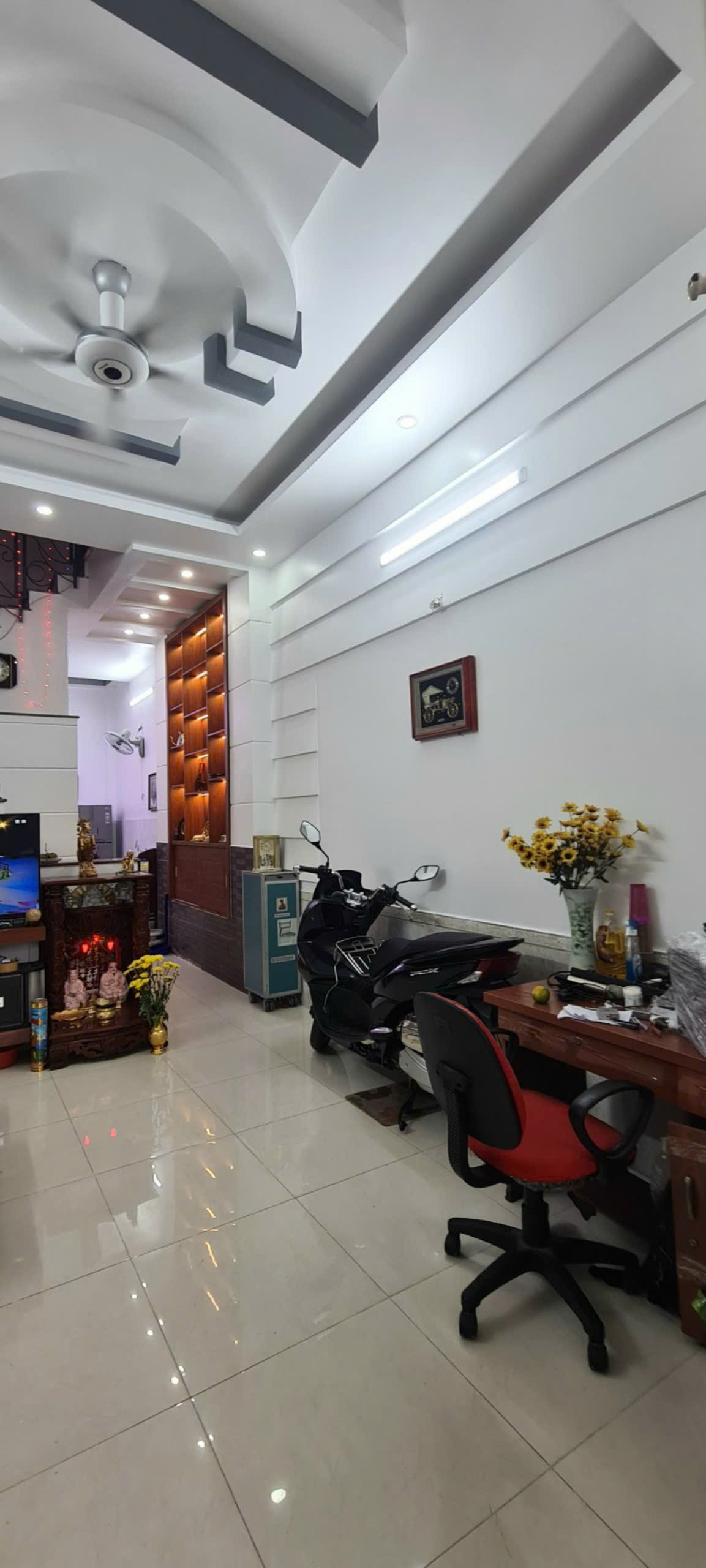 NHÀ MẶT TIỀN HUỲNH THỊ HAI TÂN CHÁNH HIỆP, Q.12 GIÁ CHỈ 5,5 TỶ – 1 TRỆT 3 LẦU - Ảnh 2