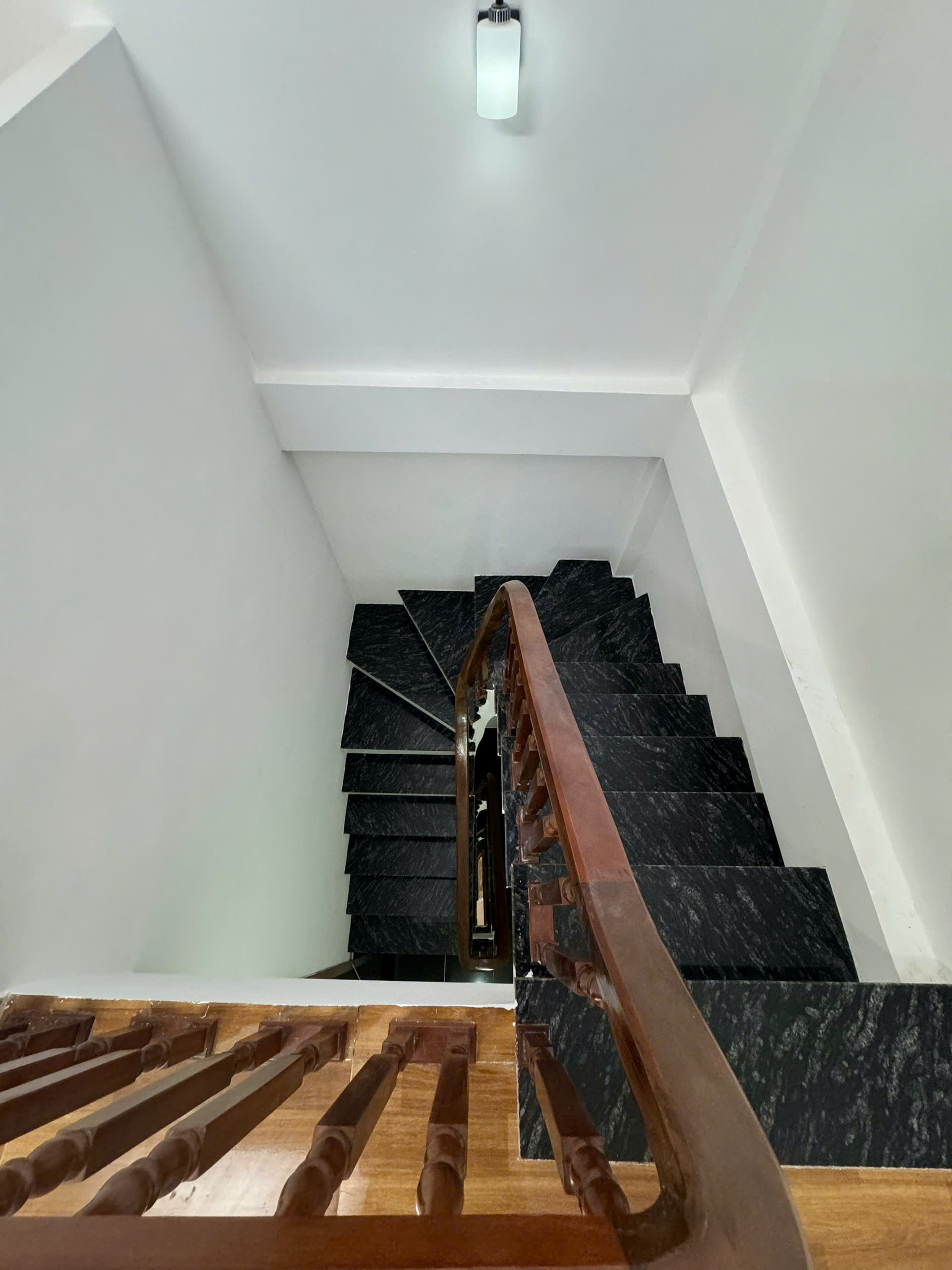 🏡 BÁN NHÀ MỚI 4.5 TẦNG,DT 35M2– ĐA SỸ, HÀ ĐÔNG – GIÁ 5 TỶ 250 TRIỆU (CÓ THƯƠNG LƯỢNG) - Ảnh 2