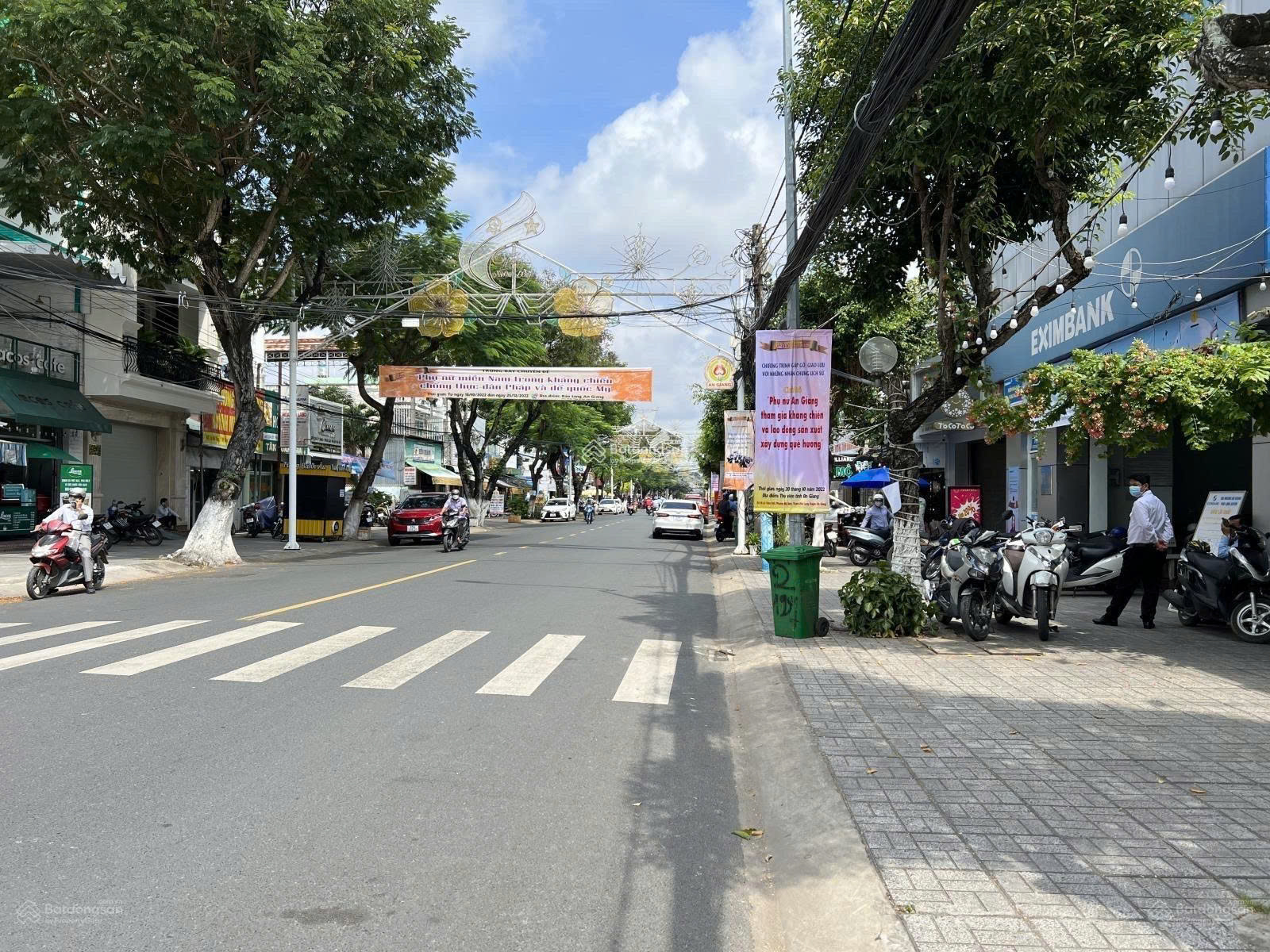 Bán nhà mặt tiền đường Tôn Đức Thắng Trung tâm TP. Long Xuyên, An Giang. DT: 176m² (ngang 4m) - Ảnh 1