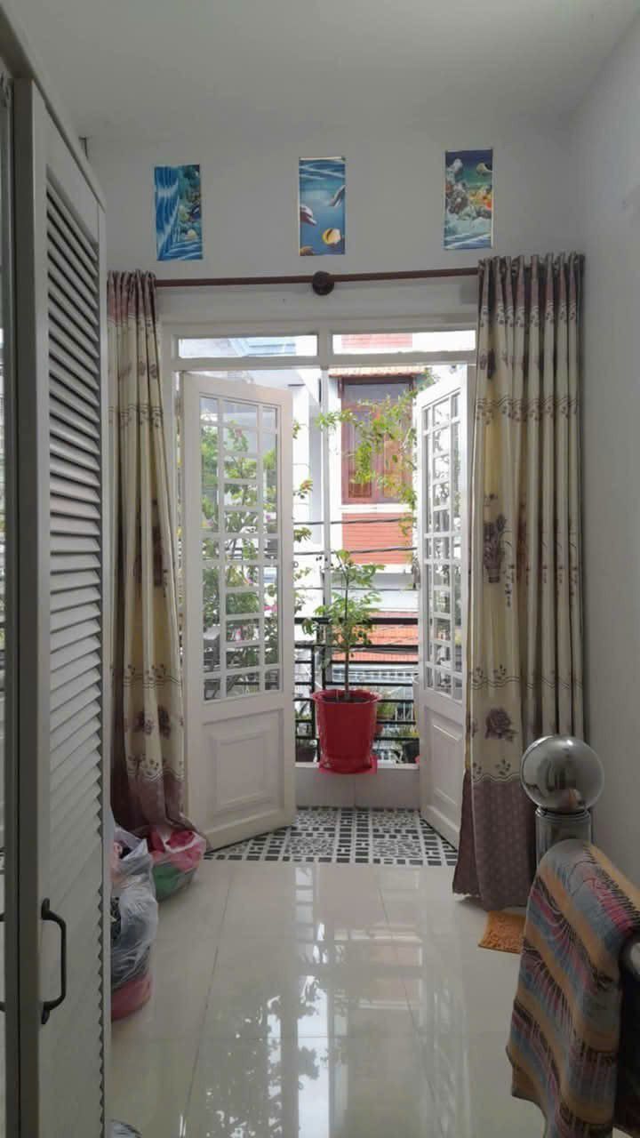 2 MẶT HẺM Ô TÔ 5M THÔNG TỨ TUNG - DT 31M2 - 2 TẦNG Ở NGAY - CHO THUÊ 6 TRIỆU/ THÁNG - CHỈ 3.25 TỶ - Ảnh 4
