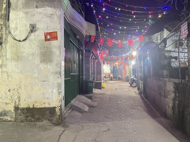NHÀ MỚI QUẬN 7 VÀO Ở NGAY, CÁCH HẺM OTO MẤY BƯỚC CHÂN - 2 TẦNG - 2 PN - SỔ HỒNG RIÊNG - GIẢ CHỈ 3.9 - Ảnh 4
