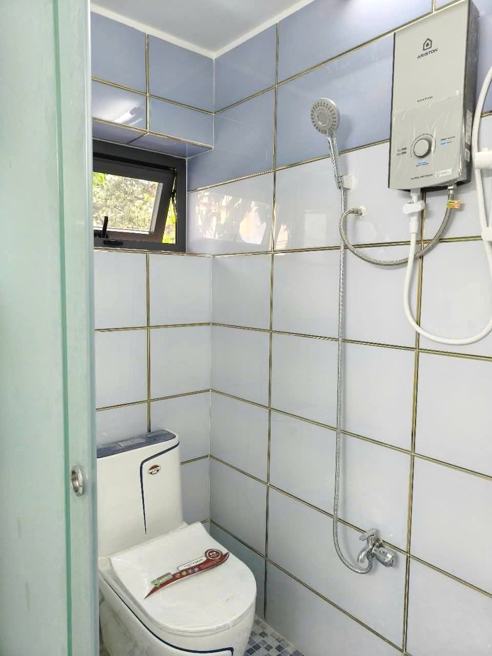 Chung cư tầng 4 đường Trần Hưng Đạo P1Q5. Giá chỉ 990tr - Ảnh 3