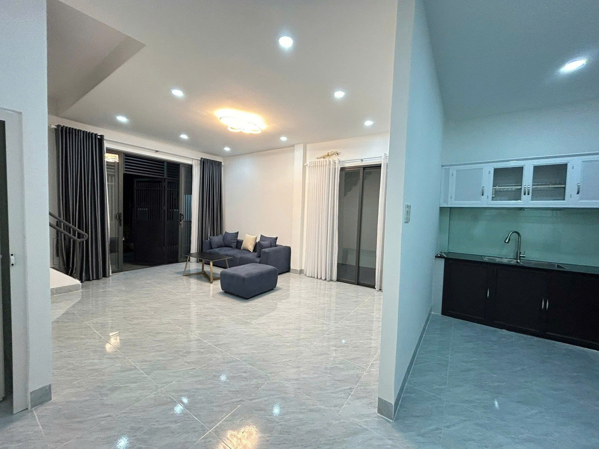 🏡 BÁN NHÀ 2 TẦNG – ĐƯỜNG ÔTÔ LÝ PHỤC MAN, P. VĨNH PHƯỚC, NHA TRANG<br>•💰 Giá: 4,5 tỷ bao thuế phí - Ảnh 1