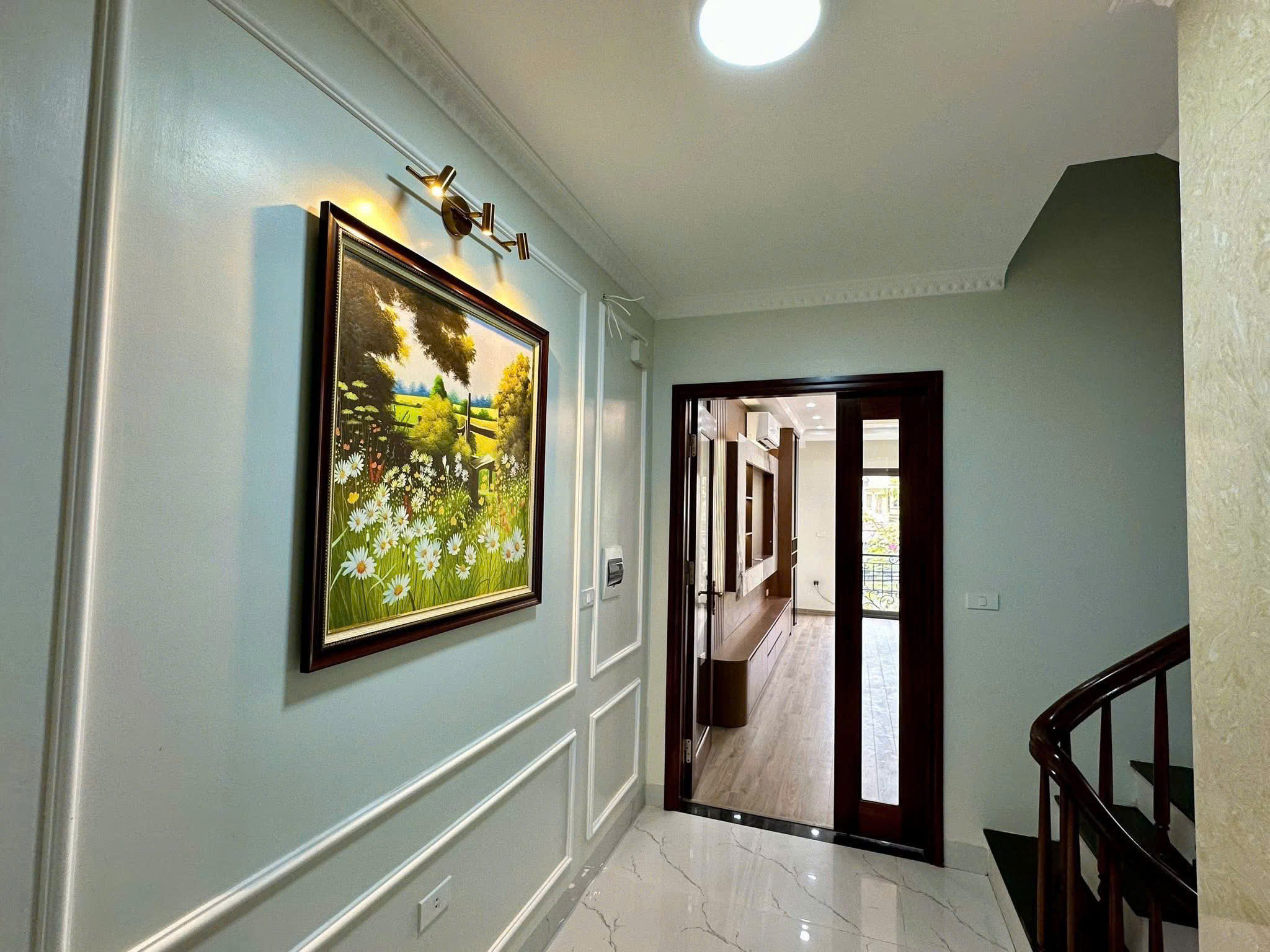 HẠ SỐC 2 TỶ,  NHÀ 2 MẶT THOÁNG HOÀNG NHƯ TIẾP , GARA Ô TÔ THANG MÁY, HƠN 14 TỶ - Ảnh 3