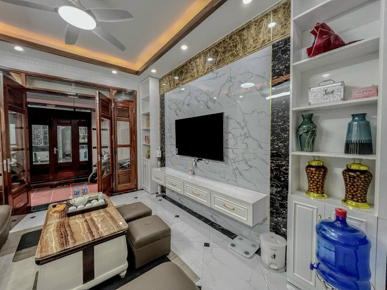 Hiếm bán nhà Phan Kế Bính 45m 5 tầng mặt tiền 4m giá chào 8 tỷ - Ảnh chính