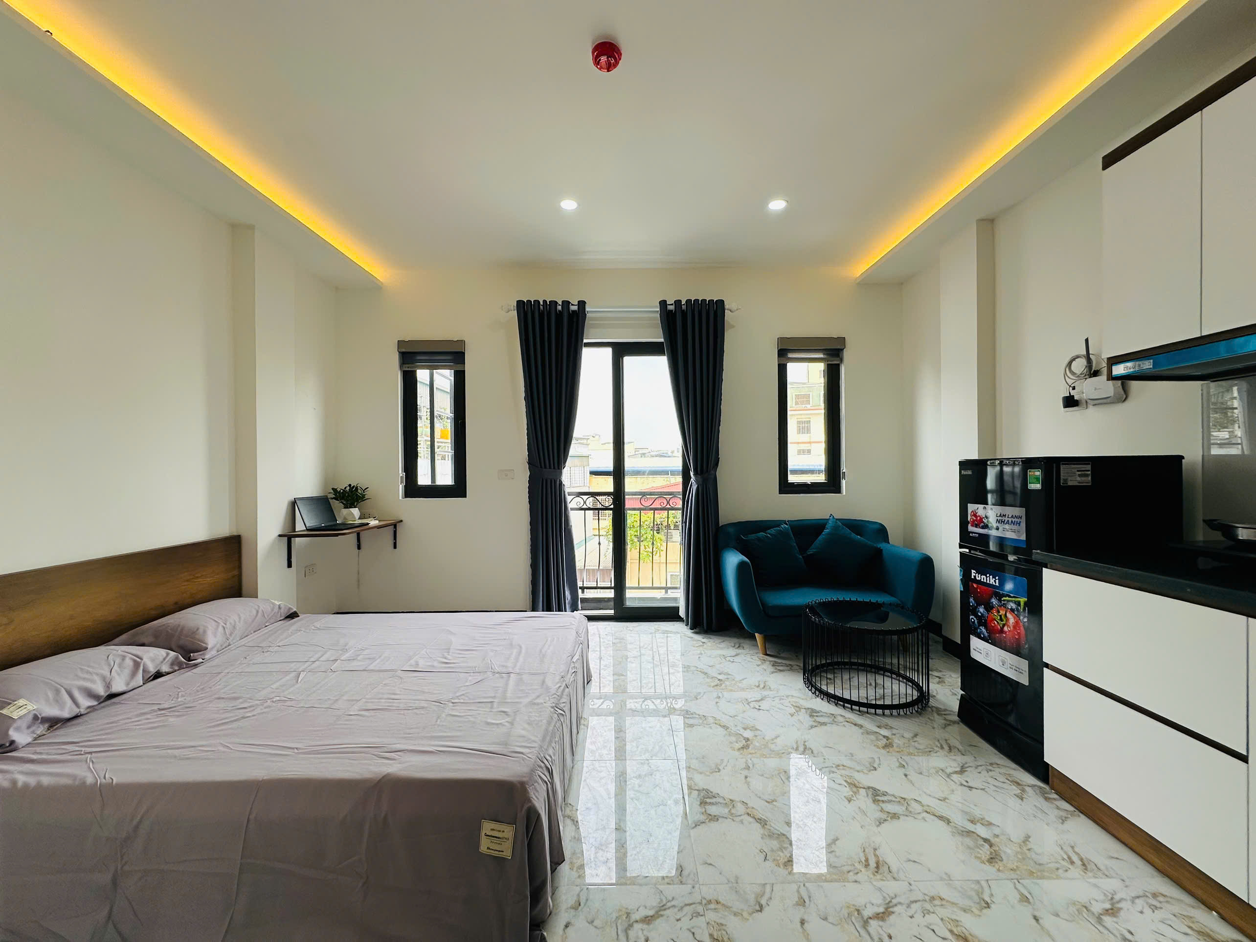 (Cực hiếm) Căn hộ Studio 30m2 mới khai trương tại ngõ 96 Đê La Thành - Nội thất cao cấp - Ảnh chính