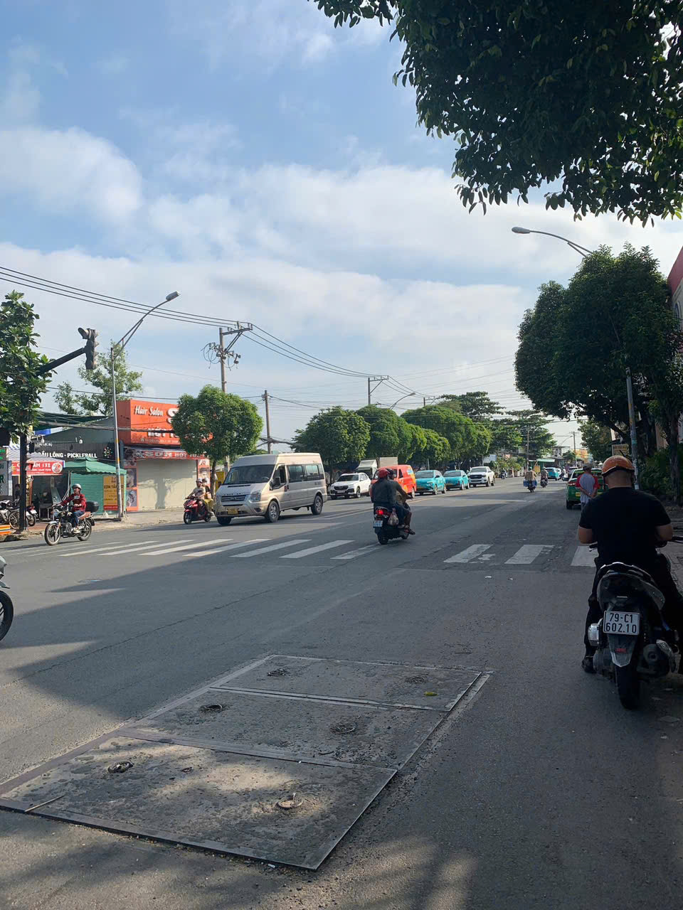 Cho thuê mặt tiền Song Hành, Thảo Điền quận 2, vị trí đẹp (5 x 26m), giá 90 triệu - Ảnh chính
