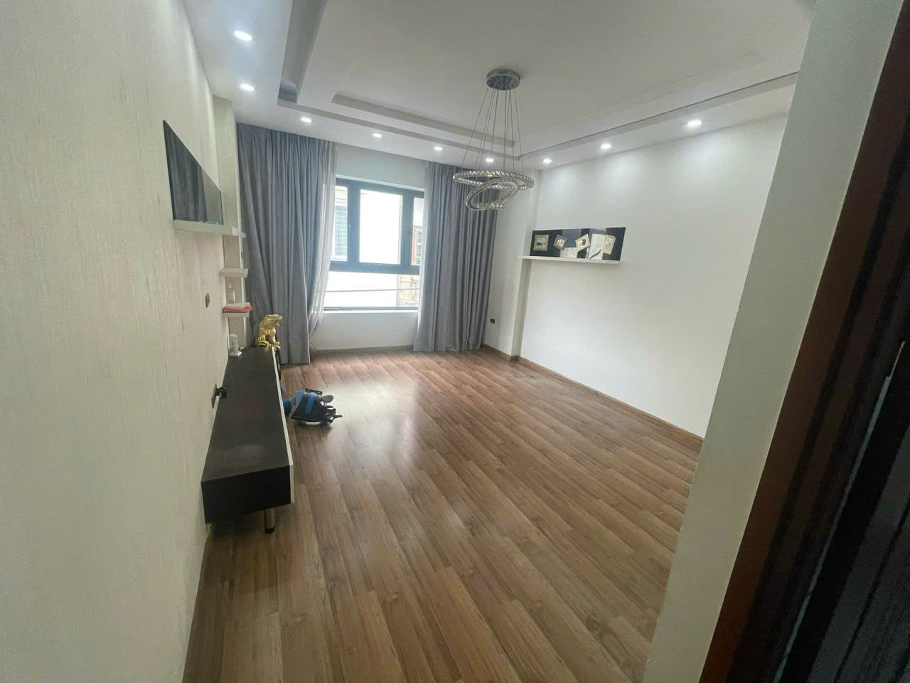 Nhỉnh 6 tỷ sở hữu ngay căn hộ 72m2 trung tâm Tây Hồ - Ảnh 2