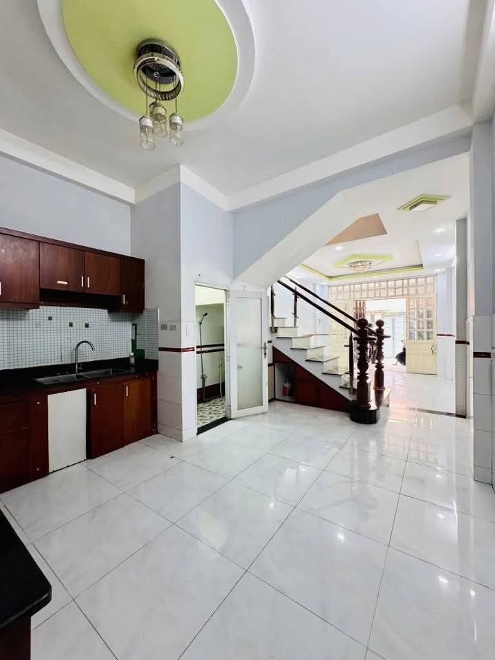 NHÀ ĐẸP - GẦN QUANG TRUNG & ST EMART 2 PHAN HUY ÍCH GV - HXH 1TRỤC - 48M² - 2 TẦNG NHỈNH 5 TỶ - Ảnh 2
