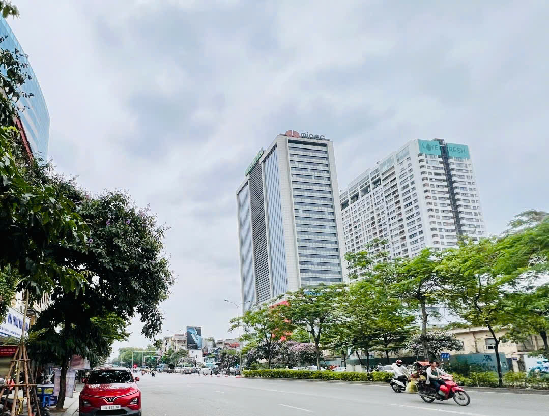 BÁN NHÀ  MẶT PHỐ TÂY SƠN 9 TẦNG THANG MÁY - VỈA HÈ Ô TÔ TRÁNH KINH DOANH SẦM UẤT NHỈNH 28 TỶ - Ảnh chính