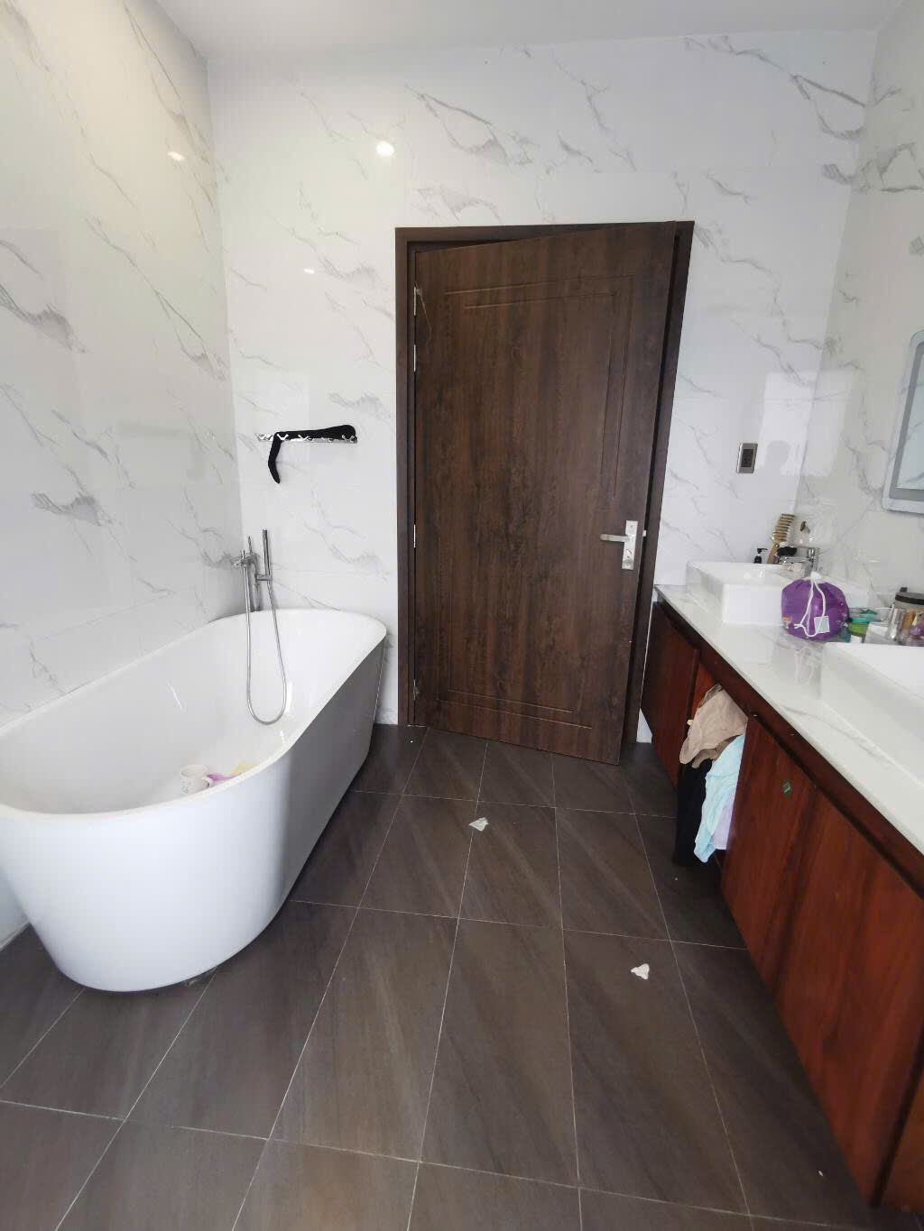 BÁN BIỆT THỰ 5 TẦNG MT ĐƯỜNG THẠNH XUÂN 40 QUẬN 12- DT 400m2 (10x40)- 8PN KHÉP KÍN- chỉ 18💰<br><br>✅Diện - Ảnh 4