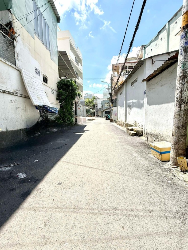 Bán Nhà HXH Bùi Đình Túy 40m2 Chỉ Hơn 5 Tỷ - Ảnh chính