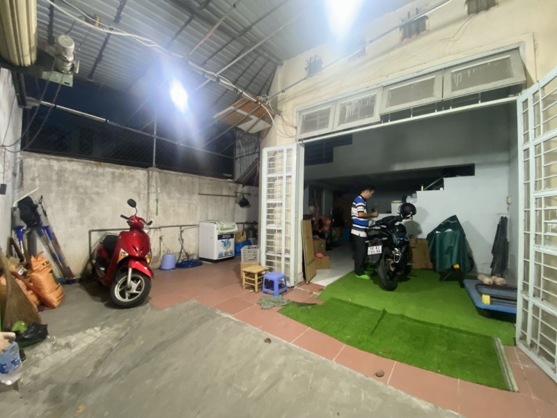 Bán nhà mặt phố Q.2, 116m², 3 tầng, 8.35  tỷ, sổ hồng<br>``` - Ảnh 3