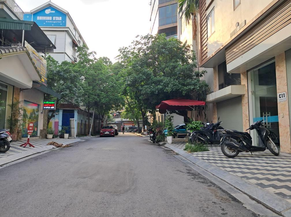 BÁN NHÀ VÕ CHÍ CÔNG -LÔ GÓC - PHÂN LÔ - VỈA HÈ - KINH DOANH - THANG MÁY 80M 7TÀNG 26.3 TỶ - Ảnh 1