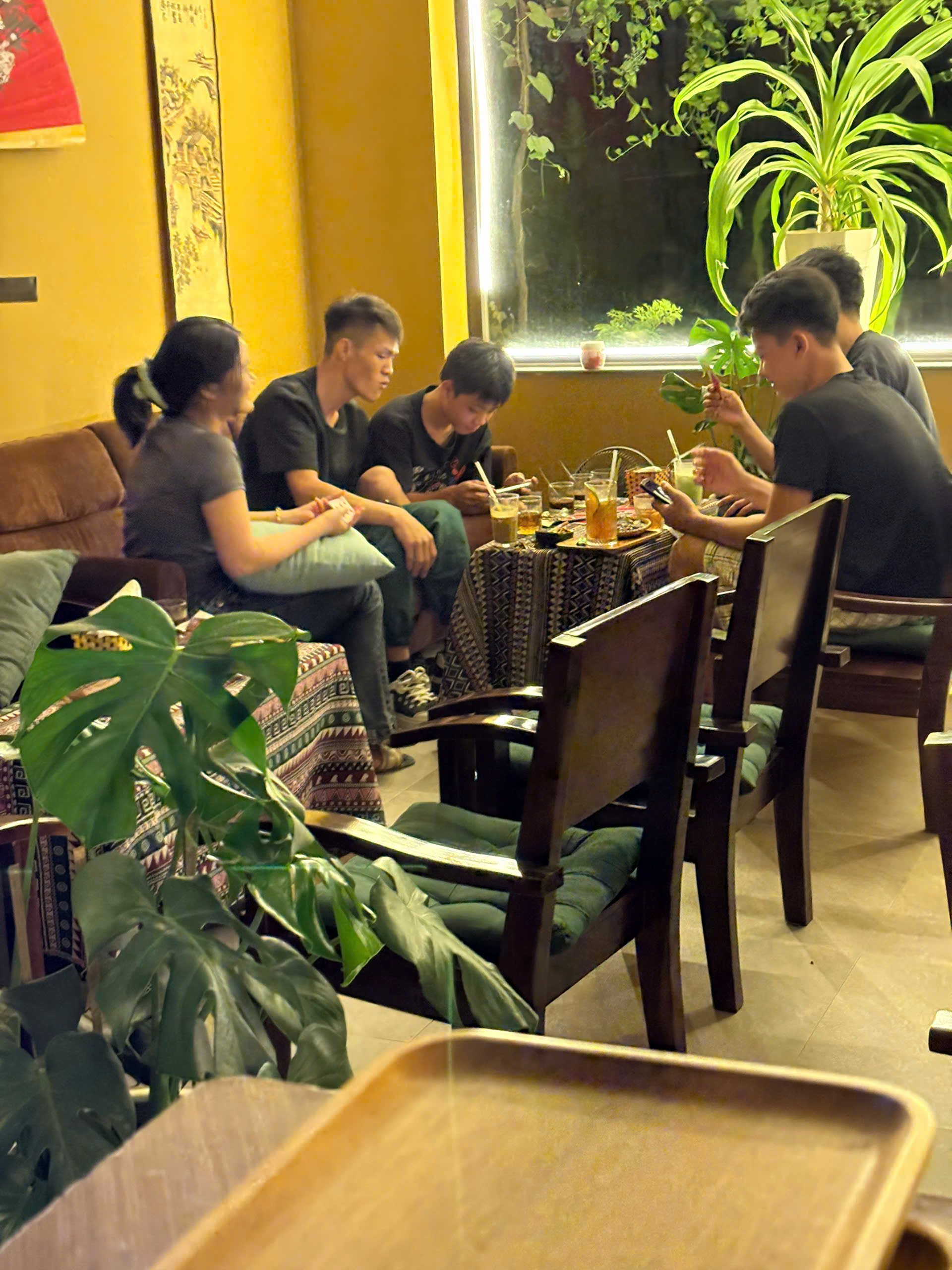 Chính chủ sang nhượng cửa hàng cà phê không chung chủ, lối đi riêng, vệ sinh sạch sẽ - Ảnh 2