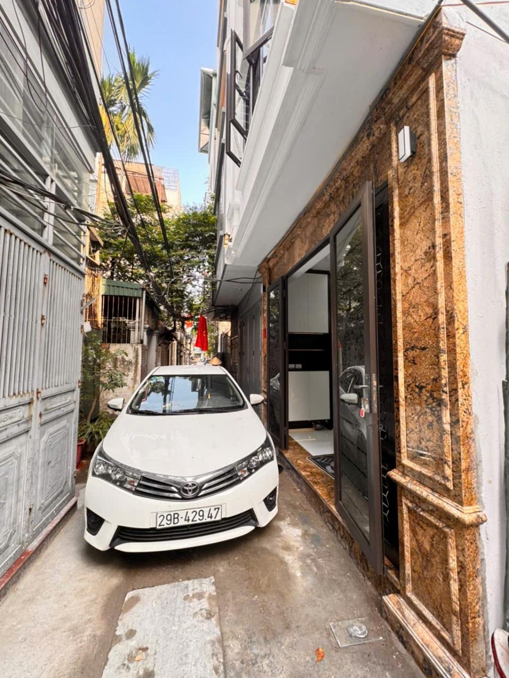Lê Trọng Tấn 44m Linh địa khai cơ, đất rồng hội tụ giữ vàng - Ảnh chính