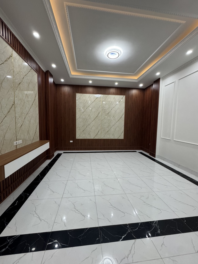Lê Trọng Tấn 57m Biệt phủ Mini giữa lòng Hà Nội - Ảnh 4