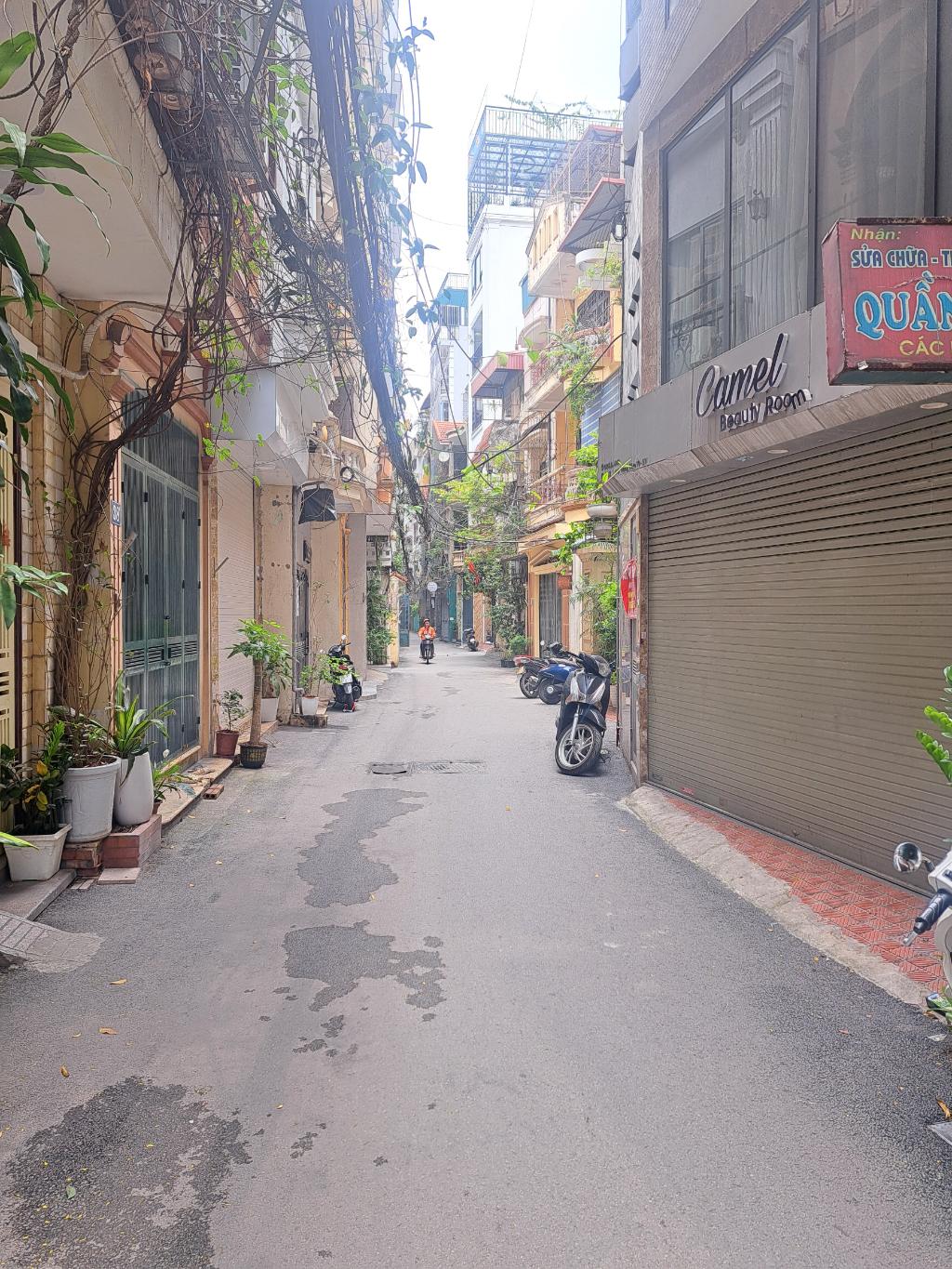 Vương Thừa Vũ 6 tầng ô tô tránh, trung tâm phố, định vi tương lai - Ảnh chính