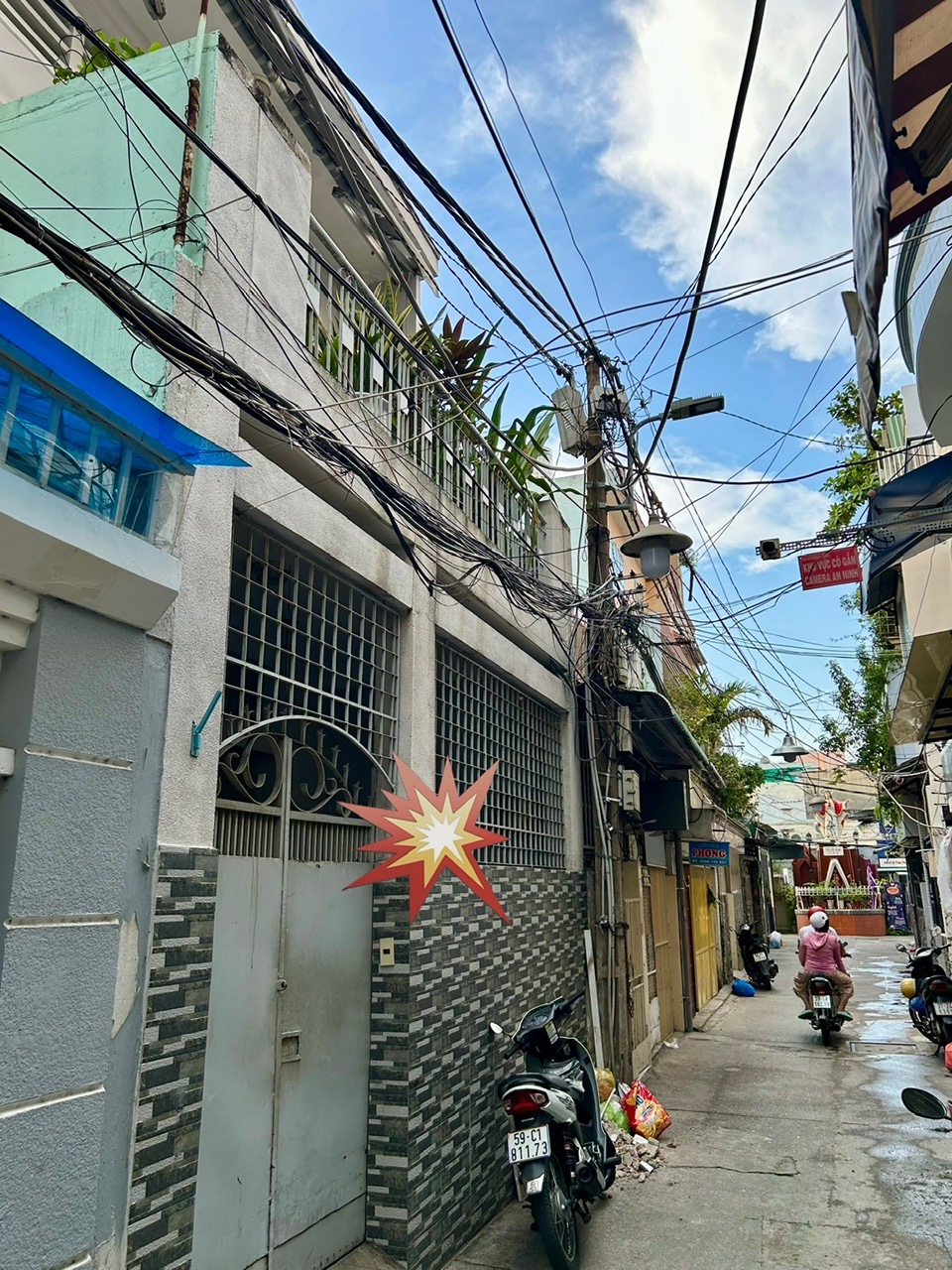 XUNG QUANH KHU TIỆN ÍCH- GẦN TRƯỜNG HOC, NHÀ THỜ, GẦN CHỢ- CÓ NHÀ BÁN 2 MẶT TIỀN TIỆN KINH DOANH ĐA - Ảnh 1