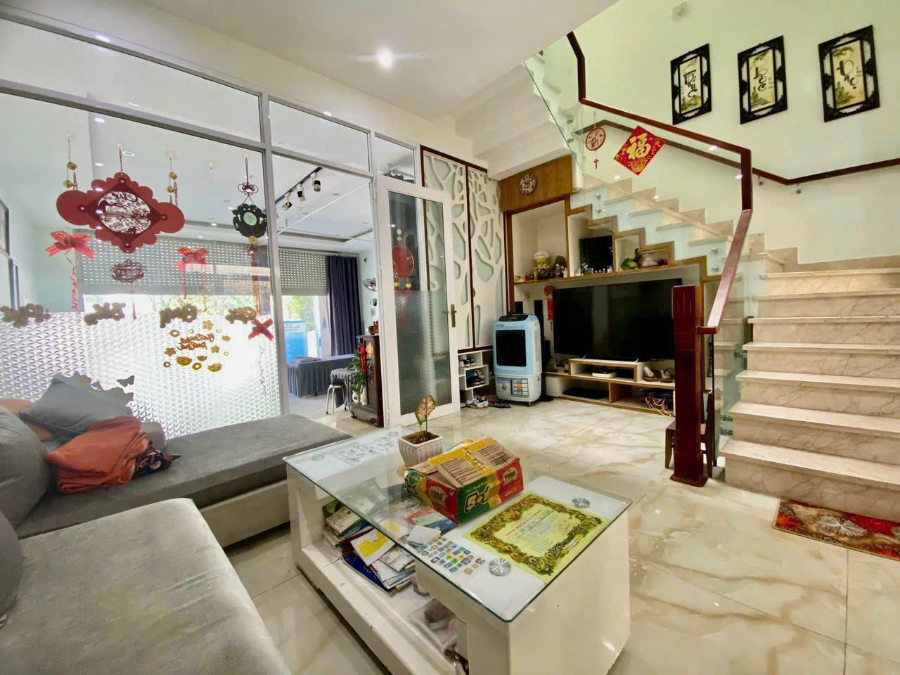 Bán căn nhà 3 tầng đường B2 khu đô thị Vĩnh Điềm Trung, Nha Trang  - Dt đất: 108 m2 ngang 6 mét. - Ảnh 1
