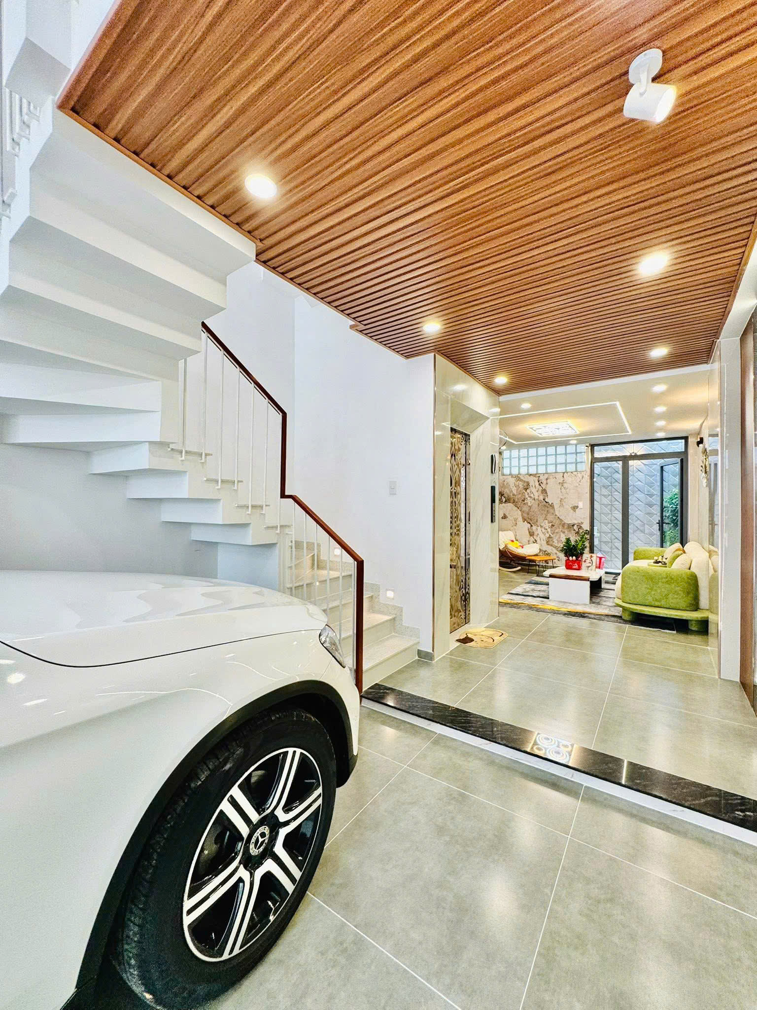 Cho thuê nhà mặt tiền số 166 đường Trần Não, Quận 2, DT: 10x20m, 1 trệt, 1 lầu, DTSD: 400 m2 - Ảnh chính