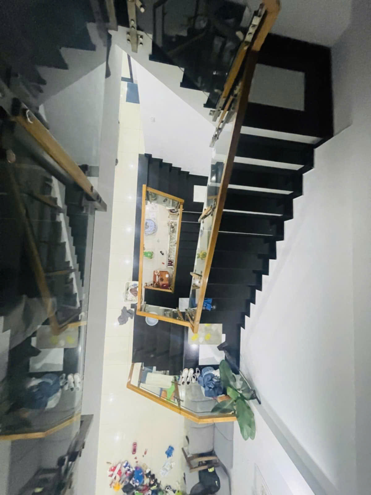 ĐẦU TƯ ĐỈNH - LÔ GÓC SƠN TRÀ - VỊ TRÍ ĐẸP TIỀM NĂNG VÔ ĐỐI - NHÀ 3 TẦNG - 9.X TỶ - Ảnh 2