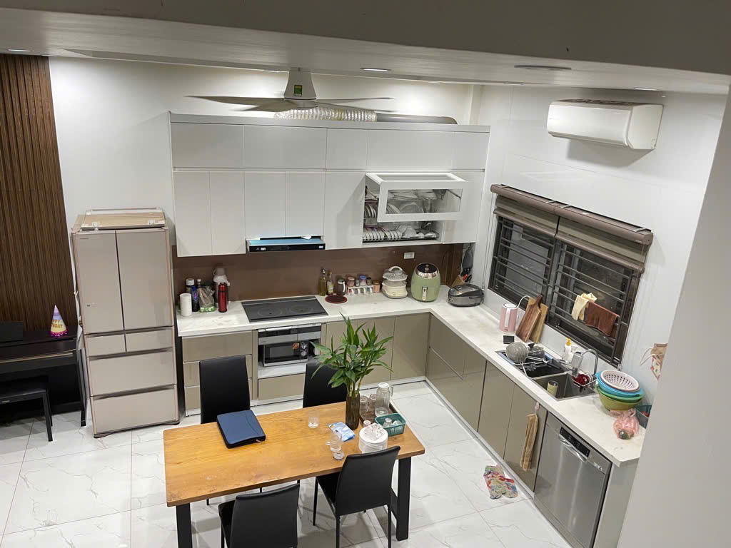 BÁN NHÀ ĐẸP 90M2 PHỐ SÀI ĐỒNG – LONG BIÊN – NỘI THẤT SANG, Ô TÔ ĐỖ CỬA – GIÁ NHỈNH 9 TỶ - Ảnh 2