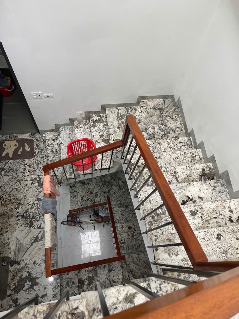 BÁN NHÀ ĐẸP 90M2 PHỐ SÀI ĐỒNG – LONG BIÊN – NỘI THẤT SANG, Ô TÔ ĐỖ CỬA – GIÁ NHỈNH 9 TỶ - Ảnh 3