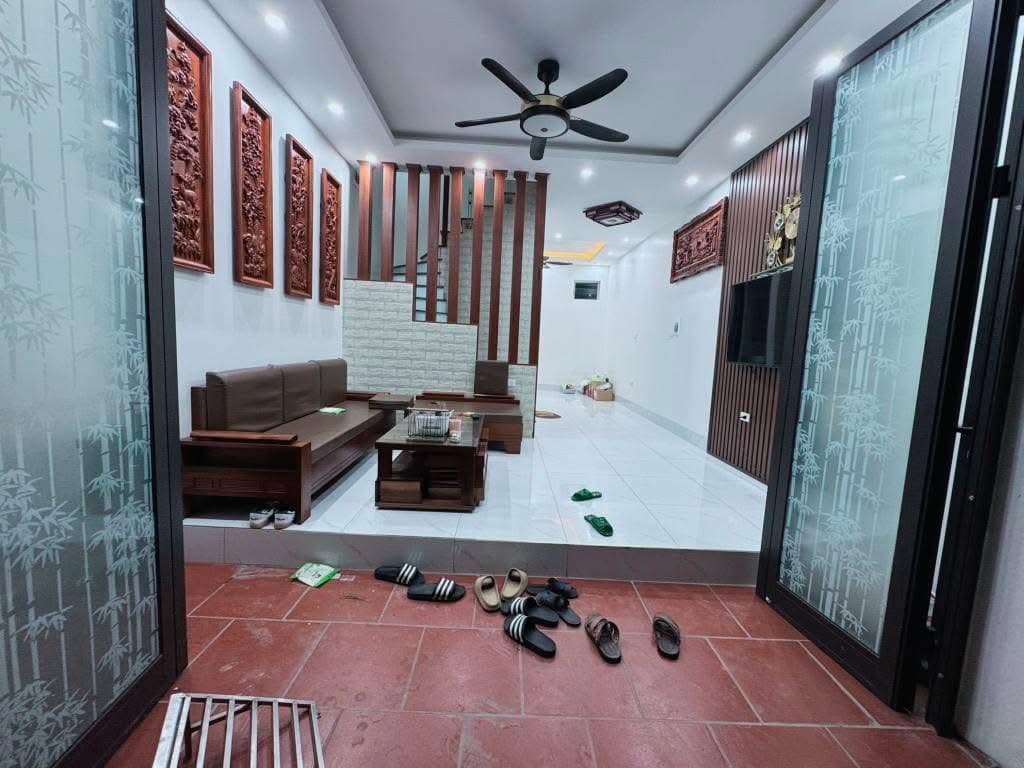 CHÍNH CHỦ GỬI BÁN GÂP NHÀ PHỐ LÊ QUANG ĐẠO – PHÚ ĐÔ, 38M2 5 TẦNG NHỈNH 7 TỶ, NHÀ ĐẸP DÂN XÂY – Ô TÔ - Ảnh chính