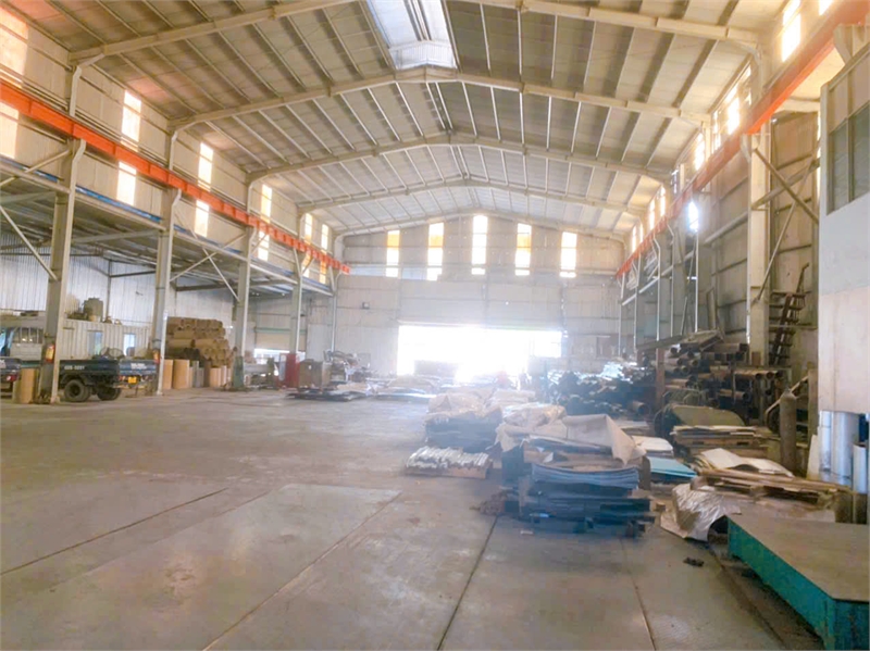 X084 bán nhà xưởng với thiết kế khung thép kiên cố, trang bị trạm điện lớn. trạm cân 80T - Ảnh 2