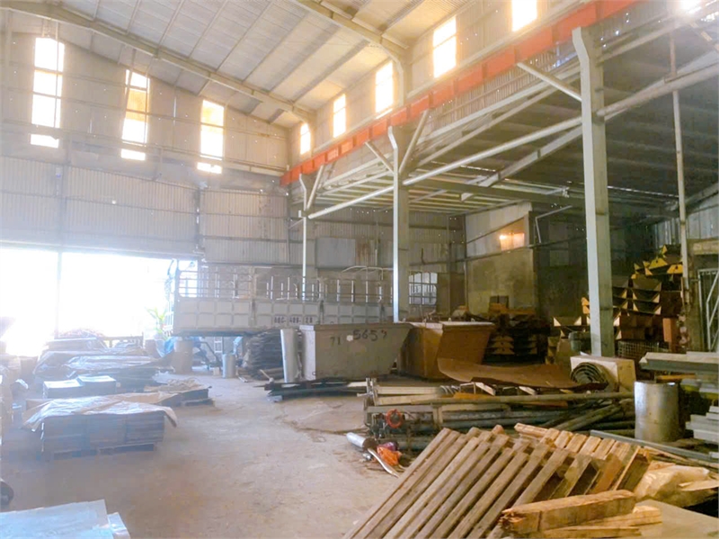 X084 bán nhà xưởng kiên cố, có đầy đủ công năng. PC, Trạm điện, thuận lợi KD TM - Ảnh 1