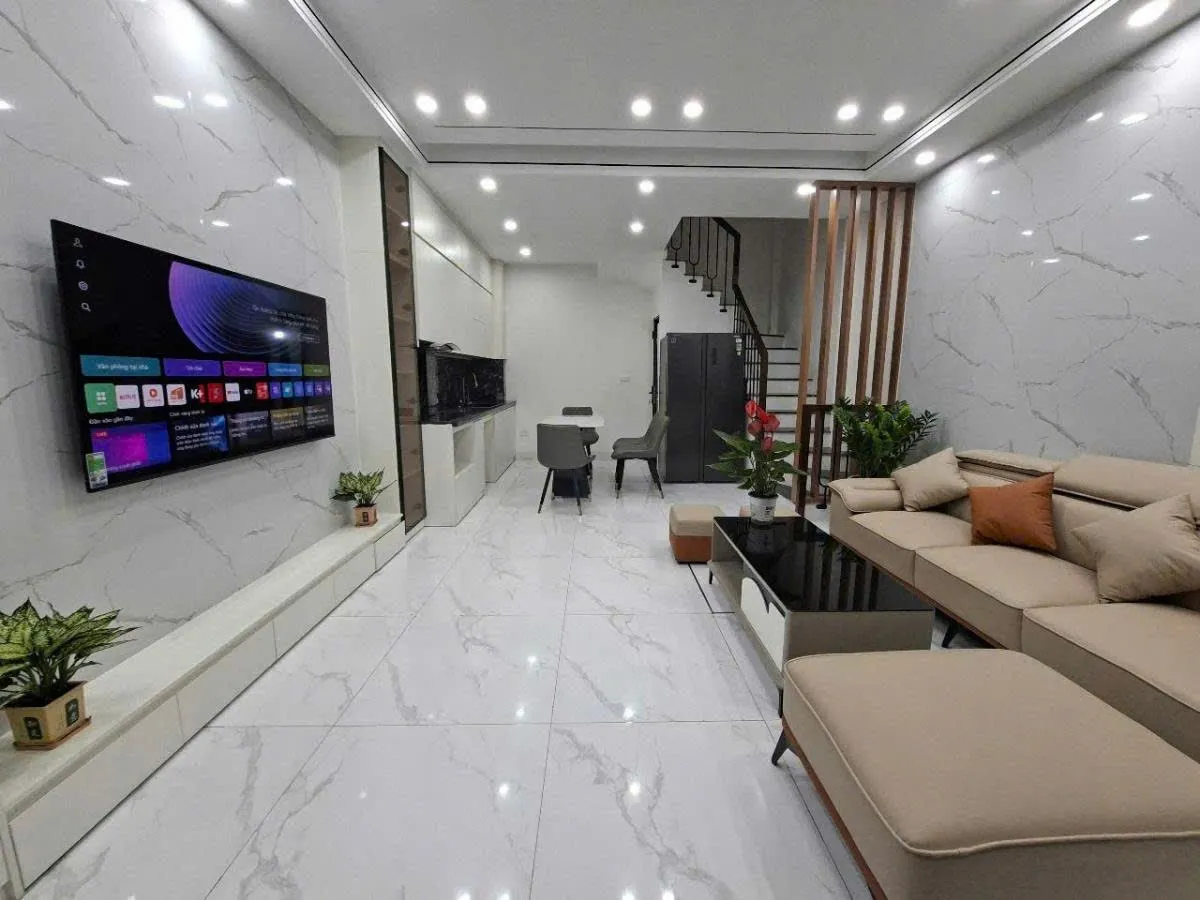 GẦN HỒ ĐÂM HỒNG , 60M RA Ô TÔ TRÁNH, NGÕ NÔNG RỘNG , 38M2 5TẦNG KHƯƠNG TRUNG THANH XUÂN 6.6 TỶ. - Ảnh chính