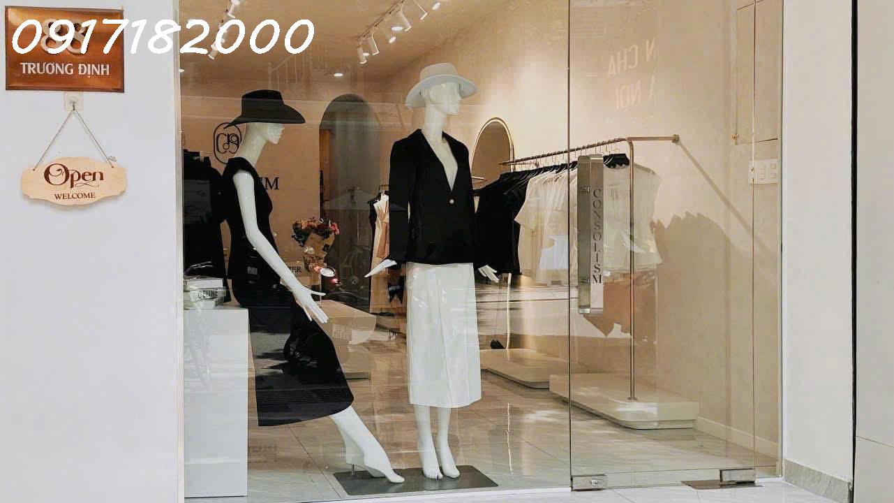 CẦN SANG NHƯỢNG CỬA HÀNG QUẦN ÁO TẠI QUẬN 1, TP.HỒ CHÍ MINH - KHU VỰC XỊN XÒ TRUNG TÂM QUẬN 1 - Ảnh 3