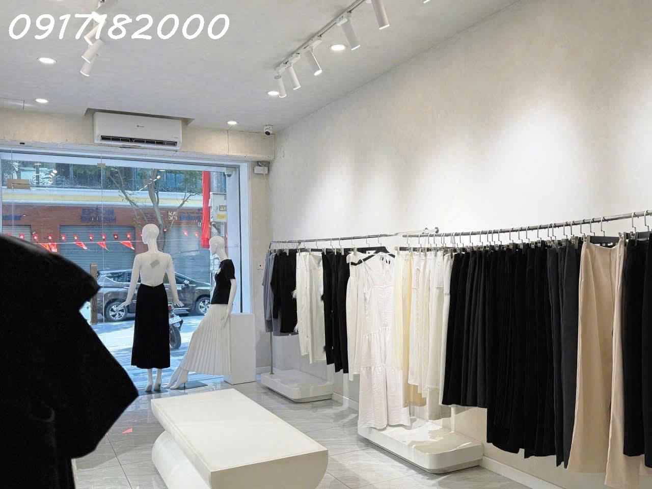CẦN SANG NHƯỢNG CỬA HÀNG QUẦN ÁO TẠI QUẬN 1, TP.HỒ CHÍ MINH - KHU VỰC XỊN XÒ TRUNG TÂM QUẬN 1 - Ảnh 2