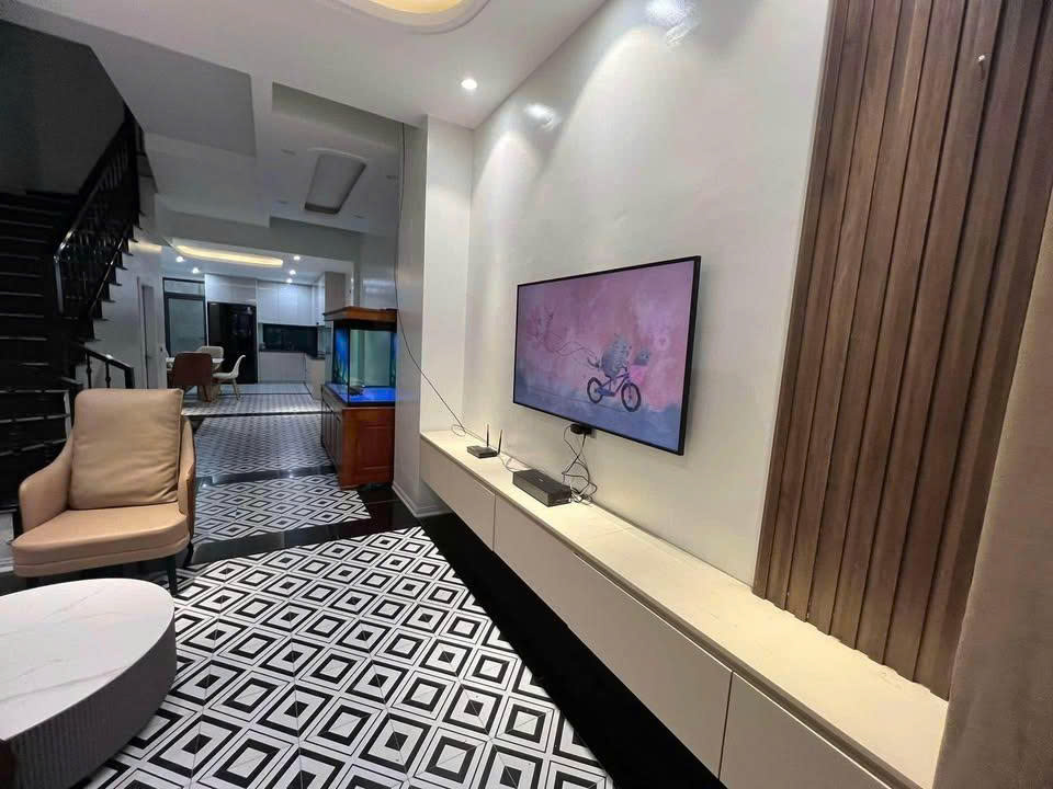 CHÍNH CHỦ BÁN NHÀ 3 TẦNG – FULL NỘI THẤT – CHỈ VIỆC DỌN VÀO Ở - VĨNH YÊN, VĨNH PHÚC - Ảnh 1