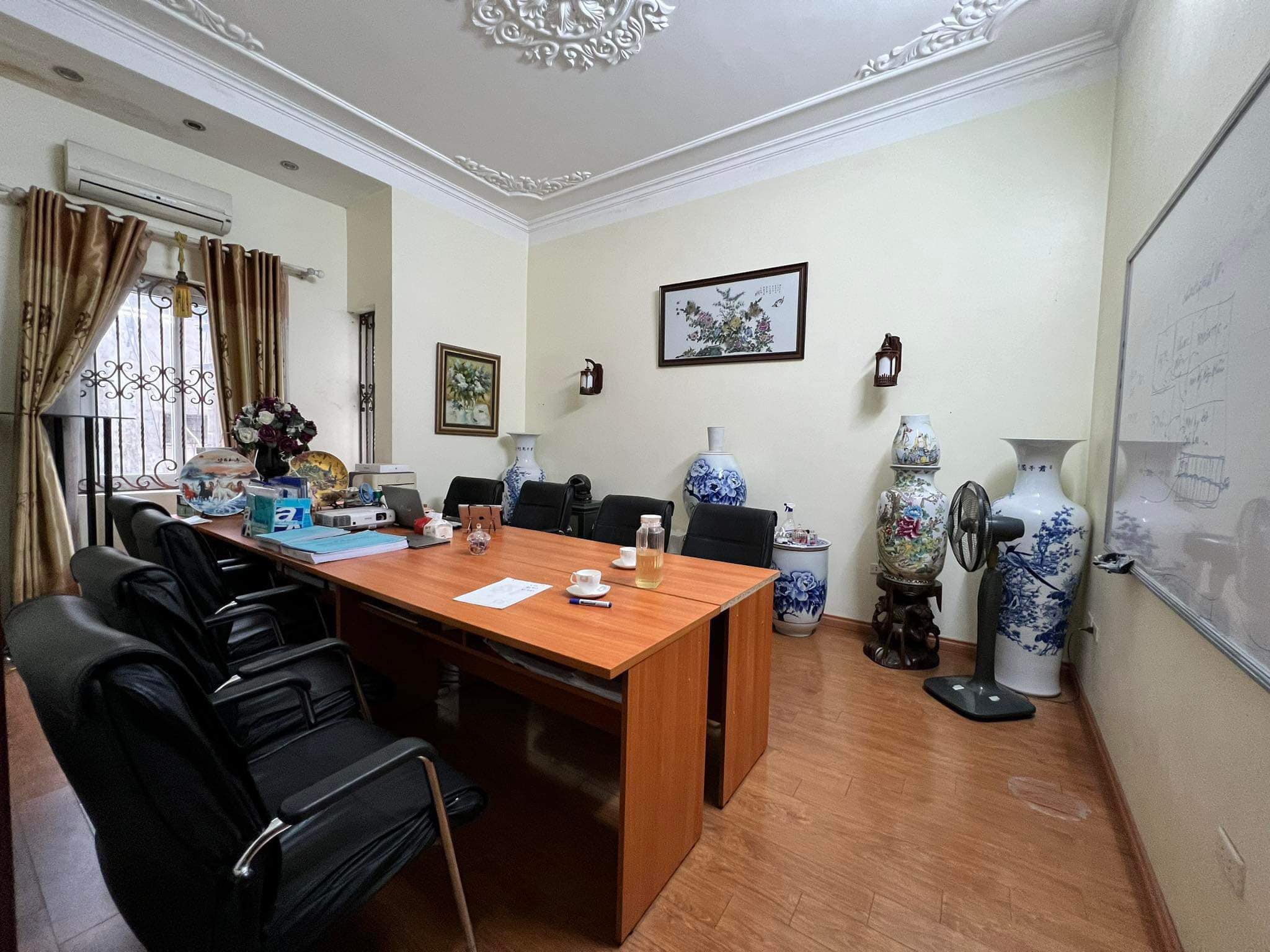 BÁN NHÀ PHÂN LÔ KHU HOÀNG CẦU, ĐỐNG ĐA, Ô TÔ VÀO NHÀ, TRƯỚC NHÀ Ô TÔ TRÁNH, KD TỐT, Ở SƯỚNG - Ảnh 3