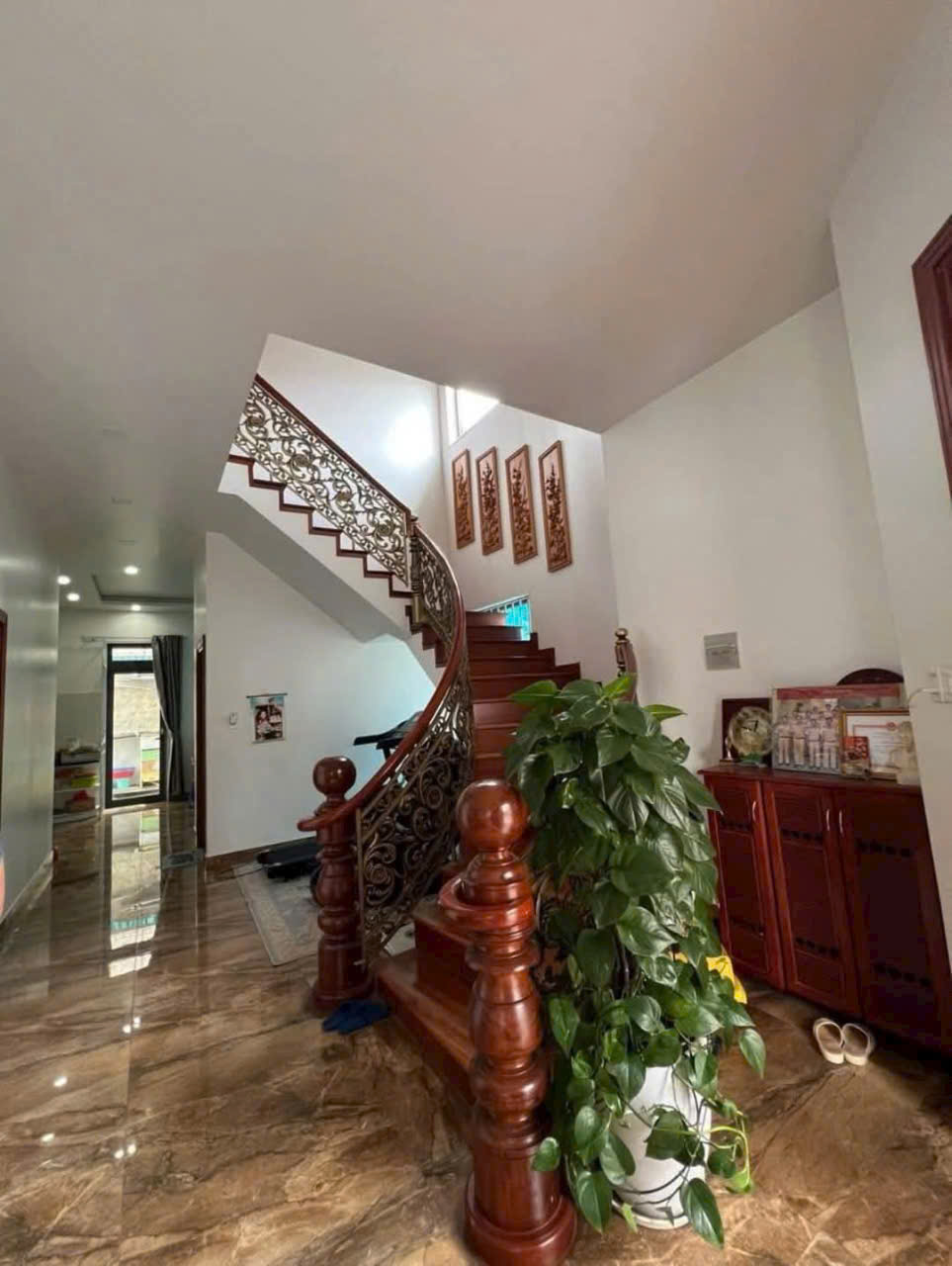 BÁN VILLA - BIỆT THỰ SÂN VƯỜN ĐƯỜNG YERSIN PHƯỜNG 9 TP ĐÀ LẠT - Ảnh 3
