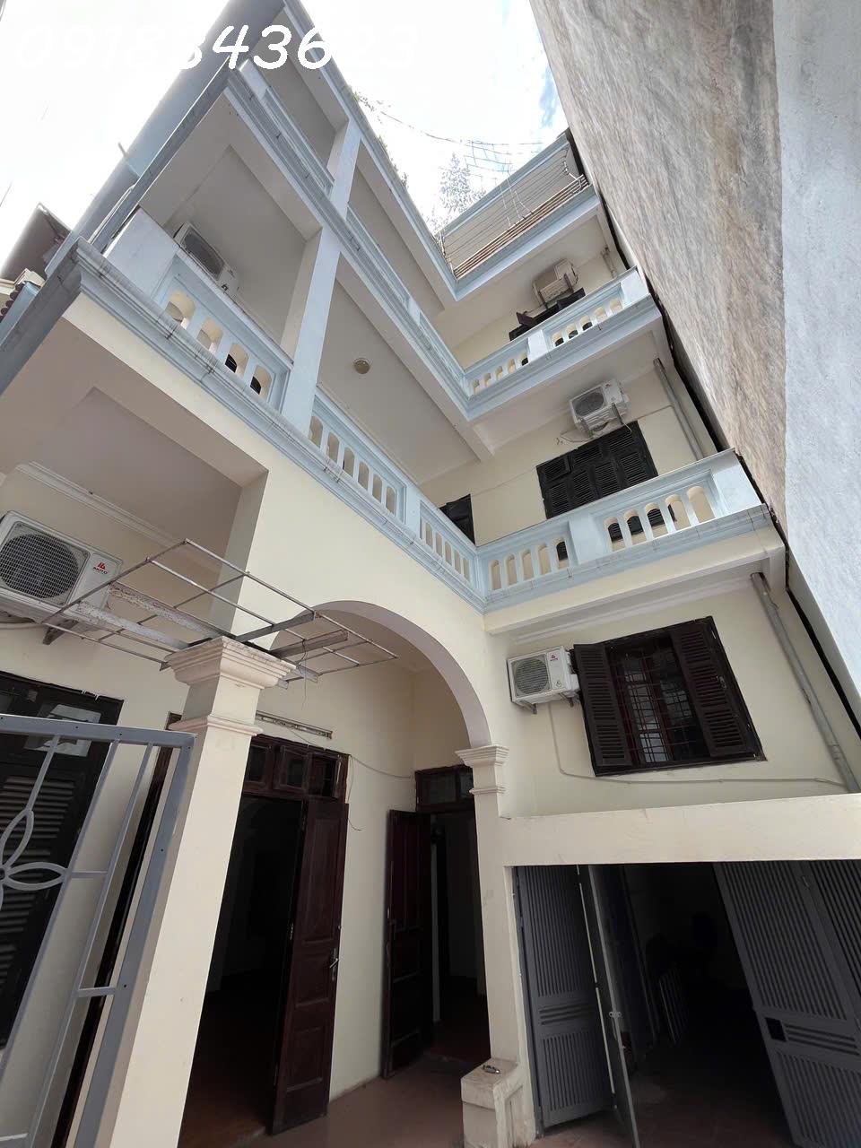 Cho thuê nhà riêng 3 tầng Đường Phạm Hùng, Mỹ Đình, Nam từ Niêm, DT sử dụng 240m2 - Ảnh chính