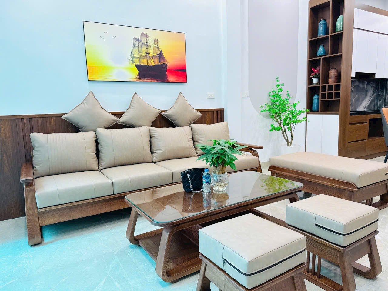 Bán nhà 3 tầng ngõ đường Nguyễn Lương Bằng, TP Hải Dương, 48.5m2, mt 5.65m, 3 ngủ - Ảnh chính