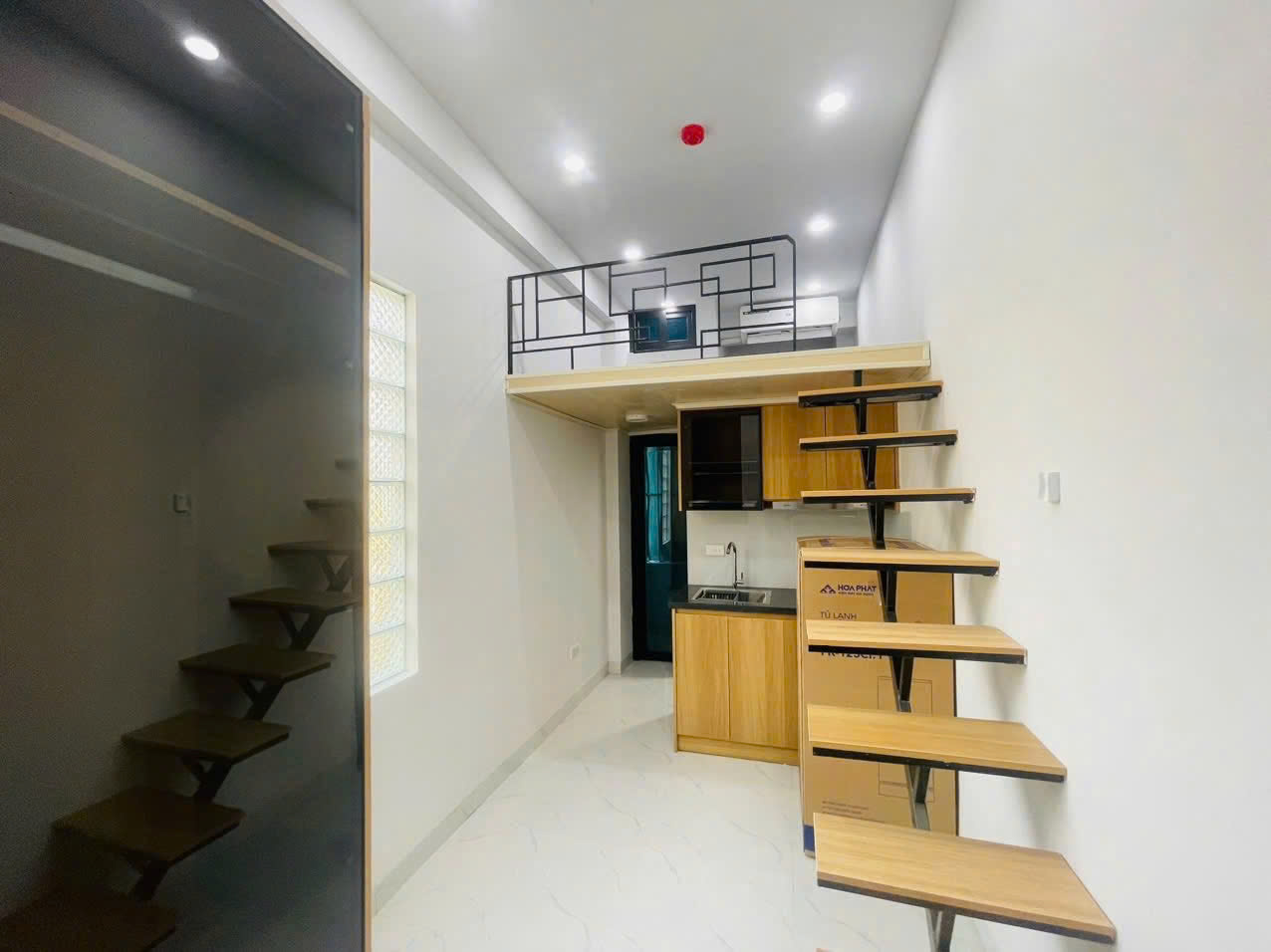 BÁN TÒA CHDV PHỐ QUAN NHÂN - 101M² x 8T THANG MÁY - DÒNG TIỀN 200TR/TH - Ô TÔ - GIÁ 35 TỶ - Ảnh 1