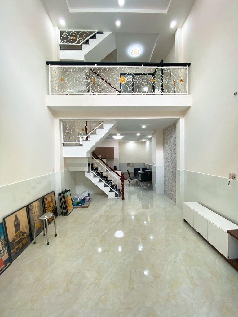 BÁN NHÀ TUYỆT ĐẸP 5 TẦNG 4*10M, NỞ HẬU NHỈNH 6 TỶ, ÂU DƯƠNG LÂN, QUẬN 8, NHÀ MỚI TOANH VÀO Ở NGAY - Ảnh 1