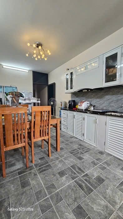Bán nhà đẹp Tây Hồ, view công viên nước Hồ Tây, ngõ to hai chiều xe 45 chỗ đi qua - Ảnh 6