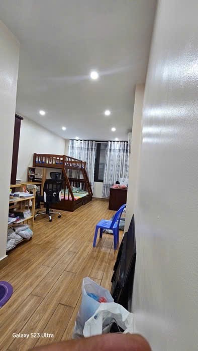 Bán nhà đẹp Tây Hồ, view công viên nước Hồ Tây, ngõ to hai chiều xe 45 chỗ đi qua - Ảnh 3