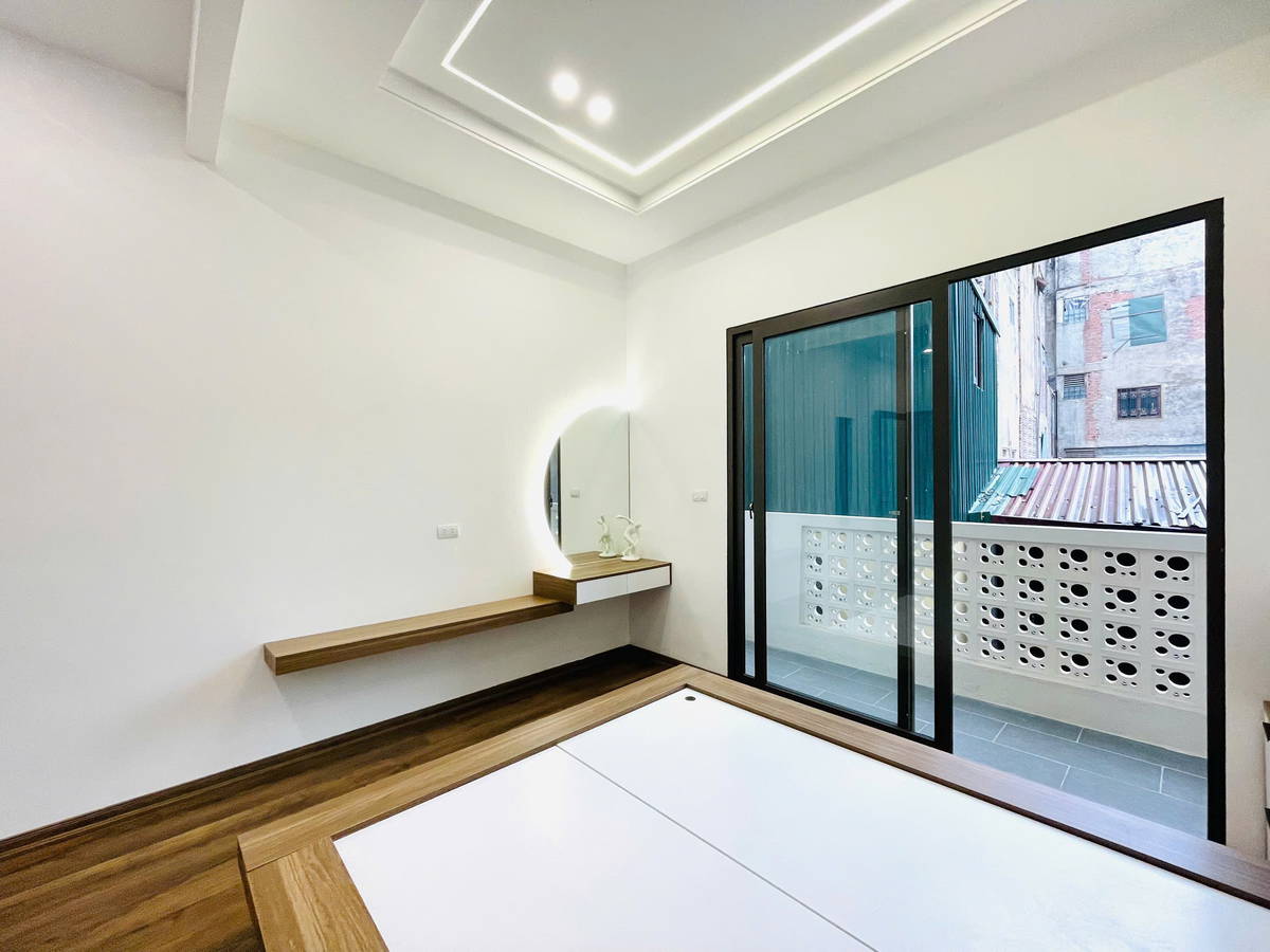 Bán Nhà Cẩm Văn. Đê La Thành. Đống Đa. DT 40m2. MT 4m. Giá 7,18 Tỷ. - Ảnh 4