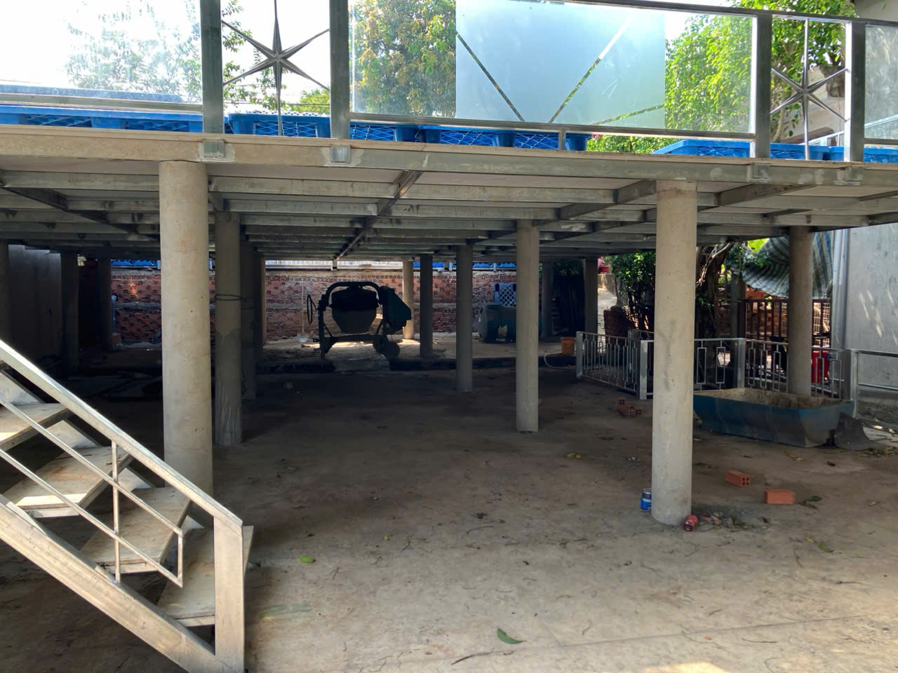 Chỉ 4,5 tỷ sở hữu Hơn 400m2, diện tích sàn hơn 800m2 View cực đẹp với 10m Mặt tiền Quốc Lộ 56 - Ảnh 2