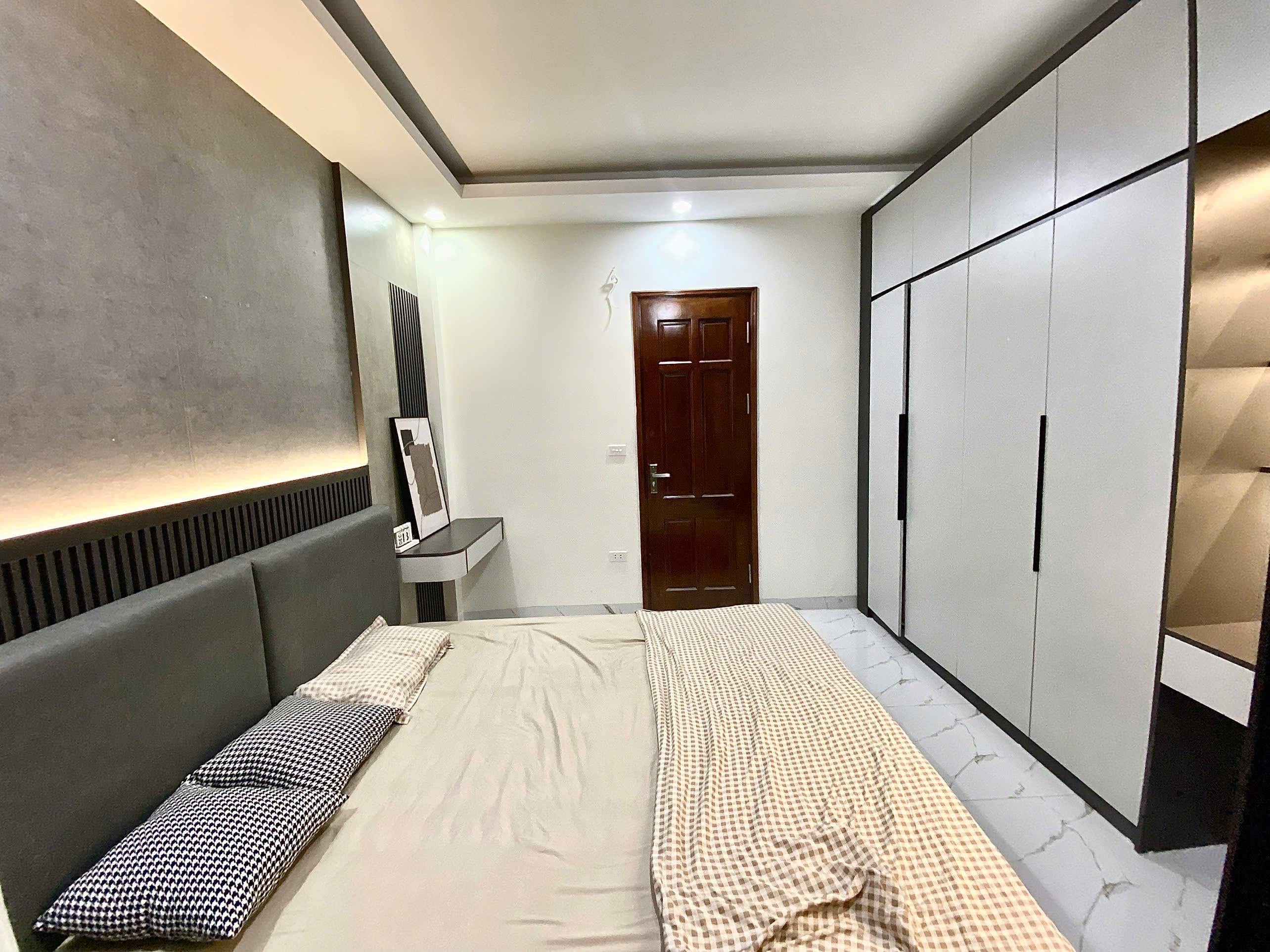 Bán nhà phố Tựu Liệt, Tam Hiệp, Thanh Trì s:38*5 tầng,Full nội thất chỉ nhỉnh 6 tỉ. - Ảnh 2